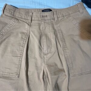 Women’s Banana Republic khaki Pants